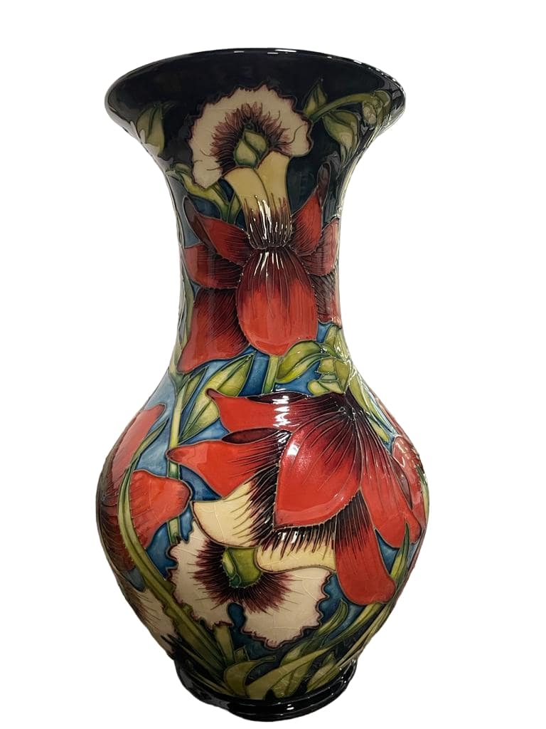 MOORCROFT " Fleur Rouge " VASE designed by Shirley Hayes, 18/50, 2002