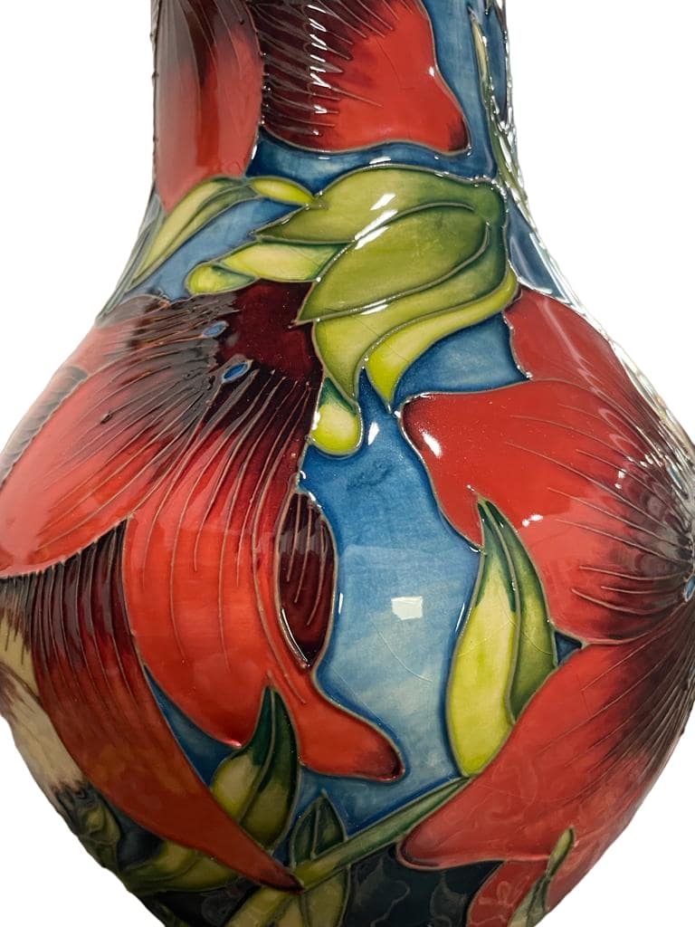 MOORCROFT " Fleur Rouge " VASE designed by Shirley Hayes, 18/50, 2002