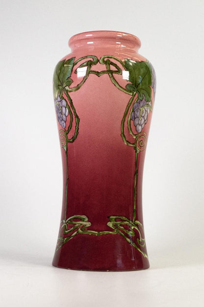 DOULTON Lambeth Faience ART NOUVEAU style vase. Pink. Circa 1905.